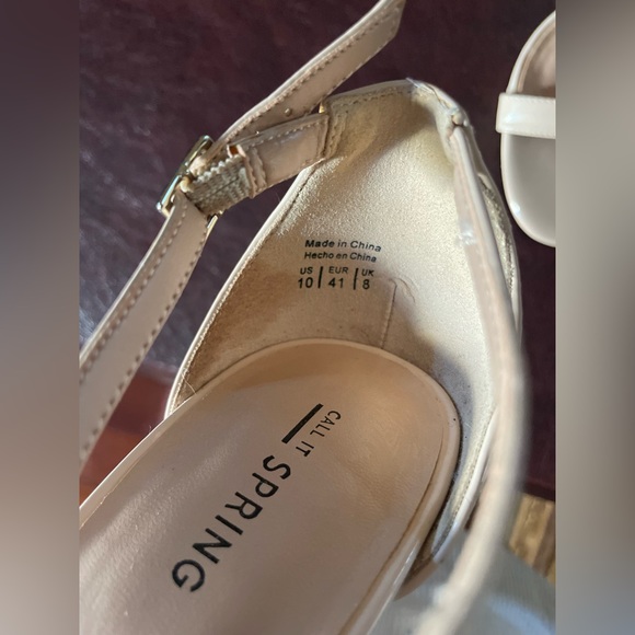 Call It Spring beige/cream colored high heels - Picture 3 of 4